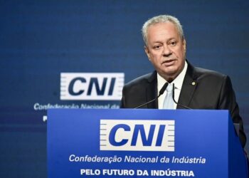 Presidente do CNI afirma que o período de transição da Reforma Tributária será “difícil” para as indústrias