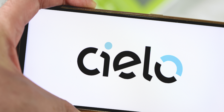 O que acontecerá com os menos de 5% dos acionistas da Cielo (CIEL3) que não venderam suas ações aos controladores?