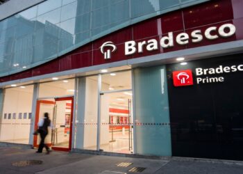 Bradesco (BBDC4): Itaú BBA aumenta recomendação e projeta um aumento contínuo dos lucros