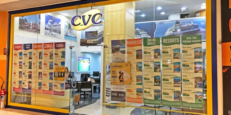 O prejuízo de CVC (CVCB3) diminuiu para R$ 22,2 milhões no 2T24