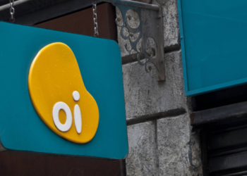 Oi (OIBR3) iniciará uma nova fase de vendas de base de clientes de fibra óptica
