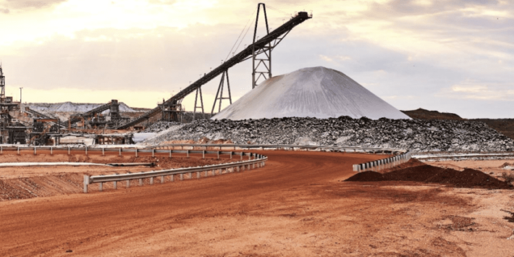 Australiana Pilbara Minerals entra na mineração de lítio em MG por US$ 370 mi