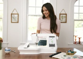 Singer está procurando distribuidores de máquinas de costura no Ceará e não descarta retomar a produção no estado