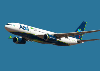 Após uma queda de mais de 20% nas ações, os analistas recomendam comprar Azul (AZUL4)