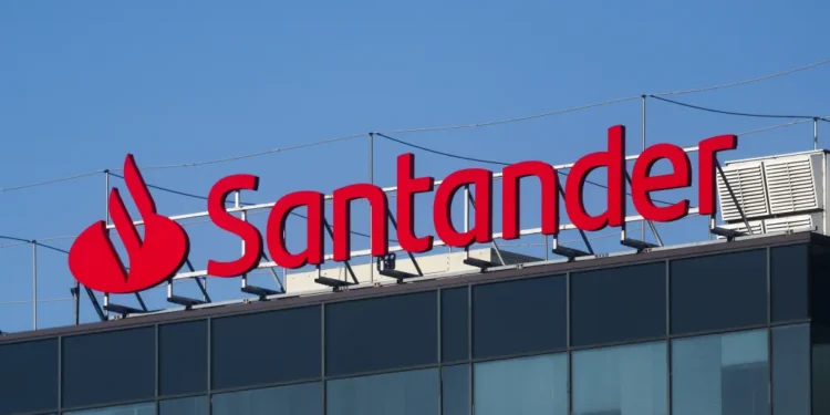 Santander (SANB11) paga 1,5 bilhão de dólares em JCP; veja o valor por ação