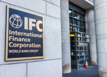 IFC assina contrato de US$ 50 milhões com o BTG Pactual TIG para estratégia de reflorestamento na América Latina