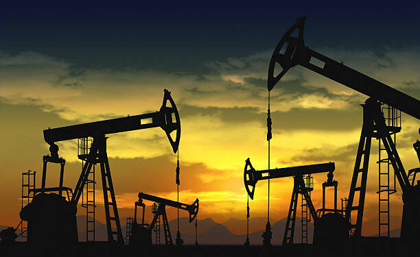 Com a atenção voltada para o Oriente Médio, o preço do petróleo caiu
