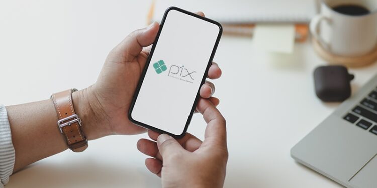 Junto com o BC, Pix negocia com Samsung e Apple em busca de aproximação em carteiras digitais