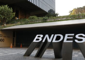 Em outubro, o BNDES liberou mais de R$ 100 bilhões em crédito para micro e pequenas empresas