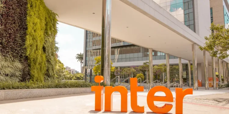 O Banco Inter oferece crédito consignado totalmente digital