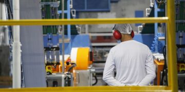 O PIB do Ceará registra um crescimento de 7,2%, superando o dobro da média brasileira no segundo trimestre