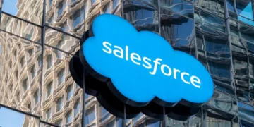 A Salesforce conclui compra de US$ 1,9 bilhão de uma empresa de proteção de dados