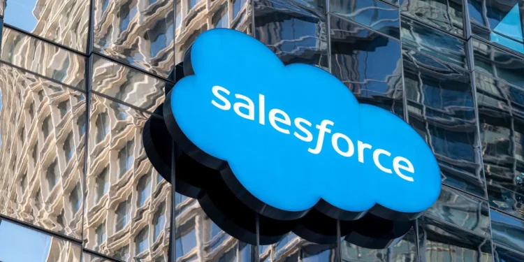 A Salesforce conclui compra de US$ 1,9 bilhão de uma empresa de proteção de dados