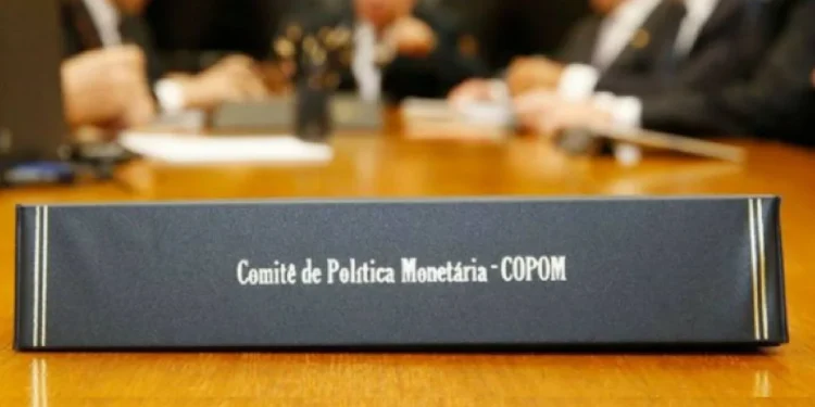 Taxa Selic foi elevada pela Copom em 0,25 ponto percentual para 10,75% ao ano