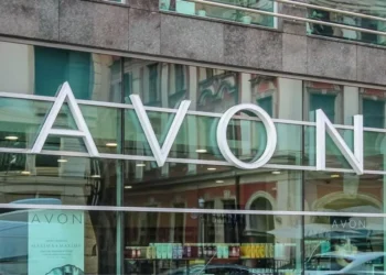 Santander acredita que o risco de recusa da RJ da Avon está minimizado