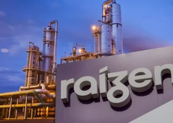 Os incêndios em canaviais reduzem 2% da safra anual de Raízen (RAIZ4); o que muda para o investidor?