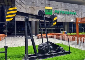 Petrobras (PETR4) efetua a primeira venda direta de diesel renovável para a Vale (VALE3)