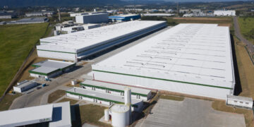 BTLG11 finaliza transação de US$ 1 bilhão e detalha os 13 galpões comprados