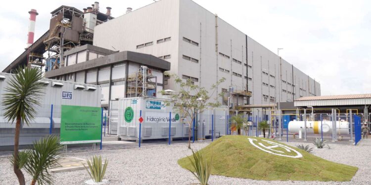 É aprovado o primeiro projeto de grande porte para a instalação de uma planta de Hidrogênio Verde (H2V) no Pecém