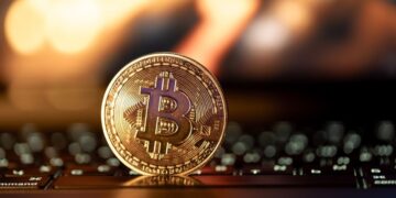 Bitcoin (BTC) supera o valor de R$ 400 mil e procura estabelecer um novo recorde de valor em dólar