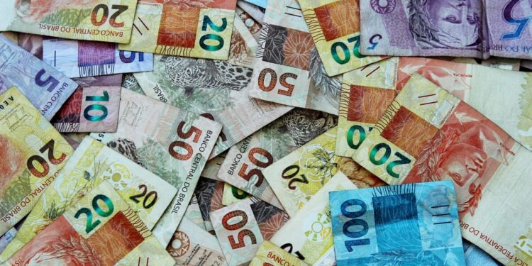 KNCR11 anuncia oferta que pode atingir até R$ 2,5 bilhões; veja o preço da cota