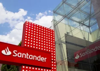 Santander (SANB11) irá distribuir R$ 1,5 bilhão em lucros e juros sobre capital próprio
