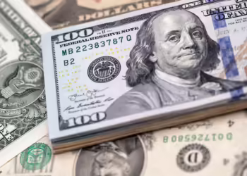 O dólar está mais próximo de R$ 6? Entenda a recente alta e o que se pode esperar até o final do ano
