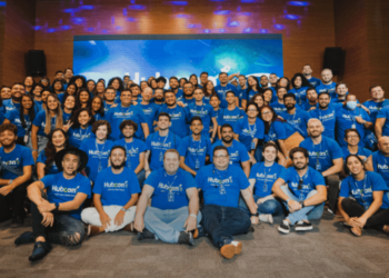 A startup cearense HubLocal está oferecendo mil vagas para consultores de marketing digital, com a possibilidade de alcançar ganhos de até R$ 1 milhão