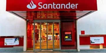Santander (SANB11): aumento de 34% no lucro gerencial em um ano