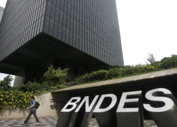 BNDES: Pela primeira vez desde 2016, o crédito para a indústria ultrapassa o setor agro