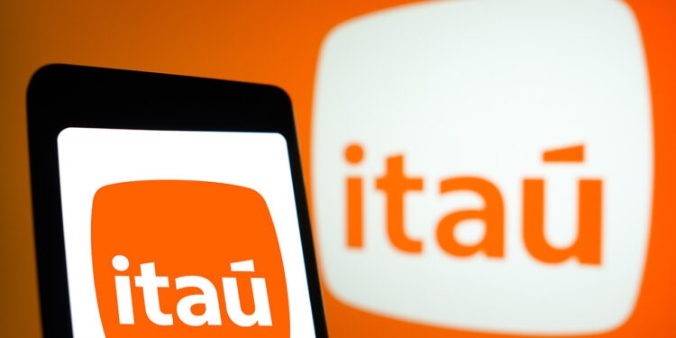 Itaú considera disponibilizar Pix através do WhatsApp, reforçado com inteligência artificial
