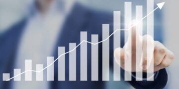 Com estabilidade financeira e expansão de 7,22%, Ceará supera R$ 2,8 Bi em investimentos em 2024