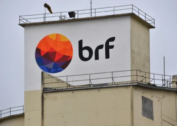 BRF (BRFS3) compra uma fábrica de alimentos processados na China por 43 milhões de dólares; veja mais detalhes