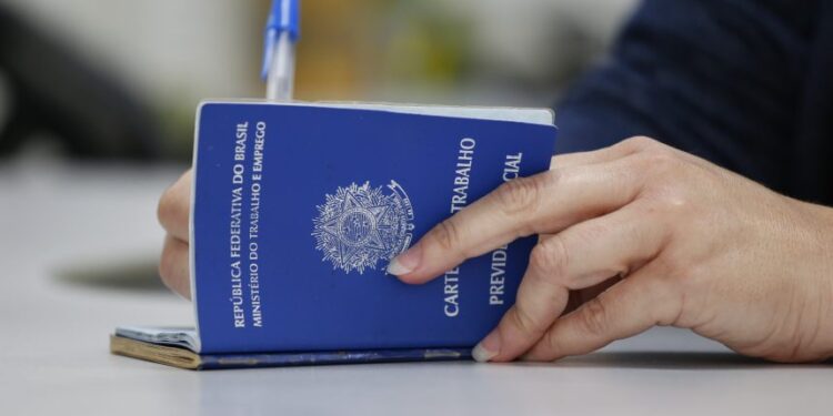 Em 21 meses, o Ceará gerou mais de 106 mil empregos