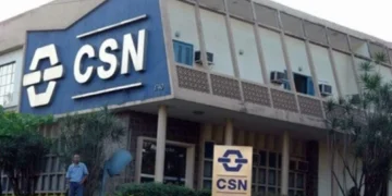CSN (CSNA3) apresenta prejuízo no terceiro trimestre e suas ações recuam
