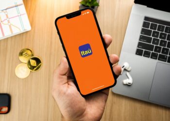 O Itaú (ITUB4) vai introduzir Inteligência Artificial generativa no serviço ao cliente