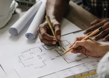 10 fundos imobiliários que distribuem lucros superiores a 11,25% ao ano