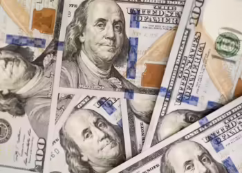 O dólar encerrou o último dia em baixa, cotado a R$ 6,046, influenciado por declarações de Haddad e informações dos Estados Unidos