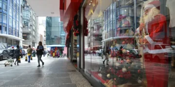 O Ceará deve movimentar R$ 1,81 bilhão em vendas no Natal deste ano, segundo a CNC