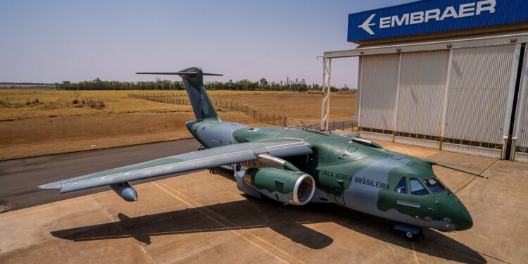 Embraer afirma que a Moody’s melhorou a classificação da companhia para grau de investimento