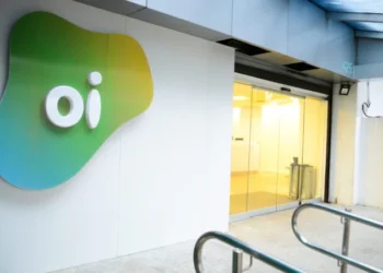 Oi (OIBR3): A Anatel autorizou a venda da ClientCo; confira mais informações