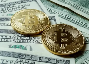 Bitcoin (BTC) busca retornar aos US$ 100 mil, mas o mercado cripto inicia a semana em queda
