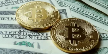 Bitcoin (BTC) busca retornar aos US$ 100 mil, mas o mercado cripto inicia a semana em queda