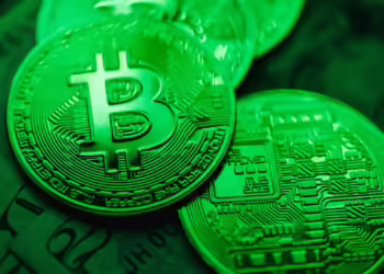 O volume de transações à vista de criptomoedas alcançou US$ 2,7 trilhões em novembro, o valor mais alto desde maio de 2021