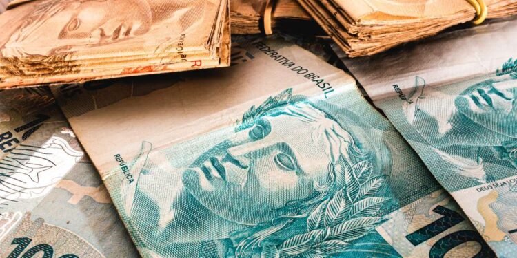 Com o aumento dos juros e da inflação, a BTG sugere os investimentos mais rentáveis para 2025
