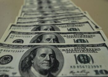Google remove a cotação do dólar do mecanismo de pesquisa após falhas no valor da moeda