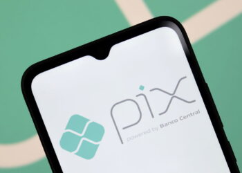Pix deixa de operar no final do ano? Confira o horário do recesso dos bancos