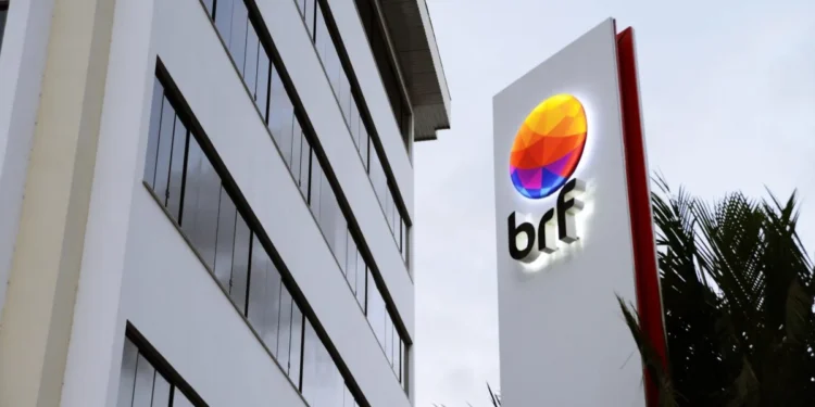 BRF (BRFS3) obtém aprovação de R$ 200 milhões em JCP; confira os termos