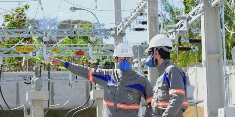 A Enel Ceará planeja investir R$ 7,4 bilhões em investimentos em infraestrutura, contratação e atualização da rede elétrica