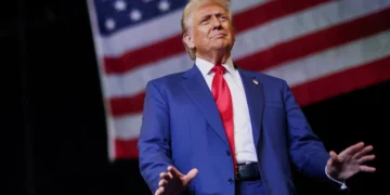 Trump afirma que vai demandar uma redução imediata na taxa de juros